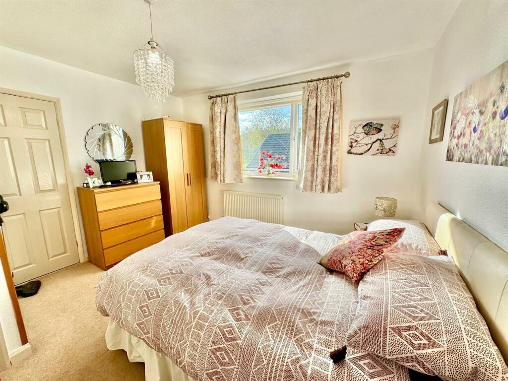 PHOTO-2024-10-30-18-09-09 (13).jpg