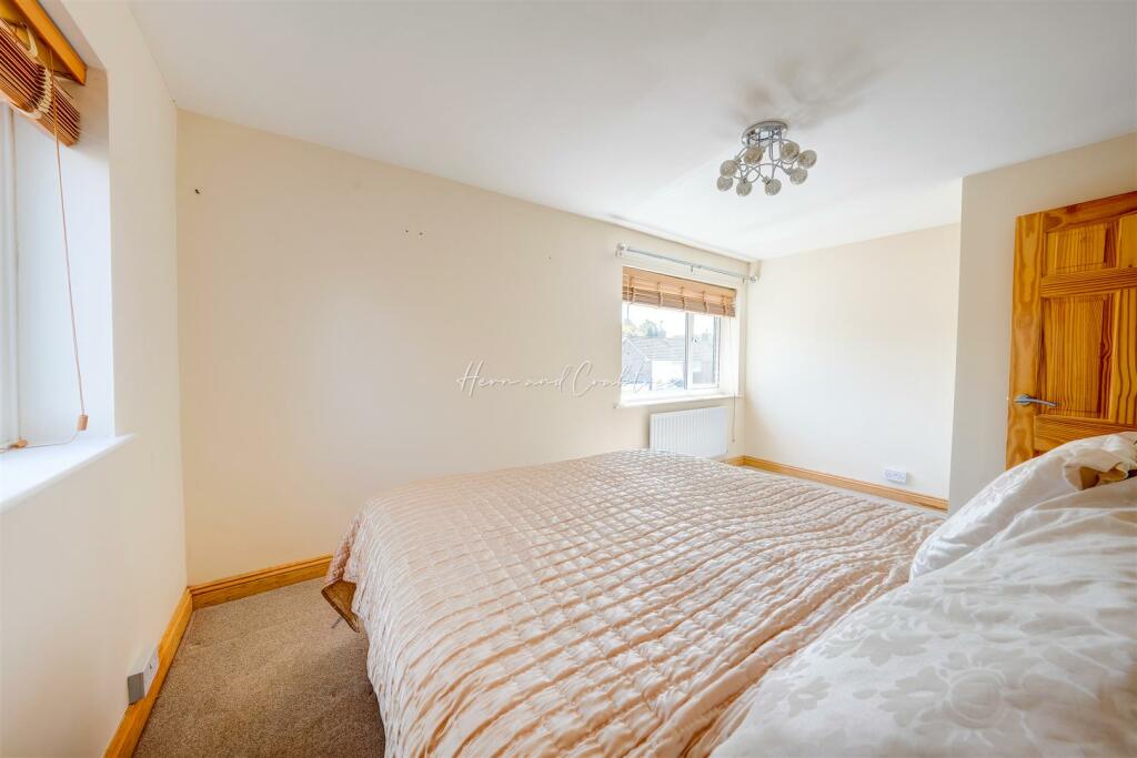 Padarn Close, Cyncoed, HernCrabtree (2).jpg