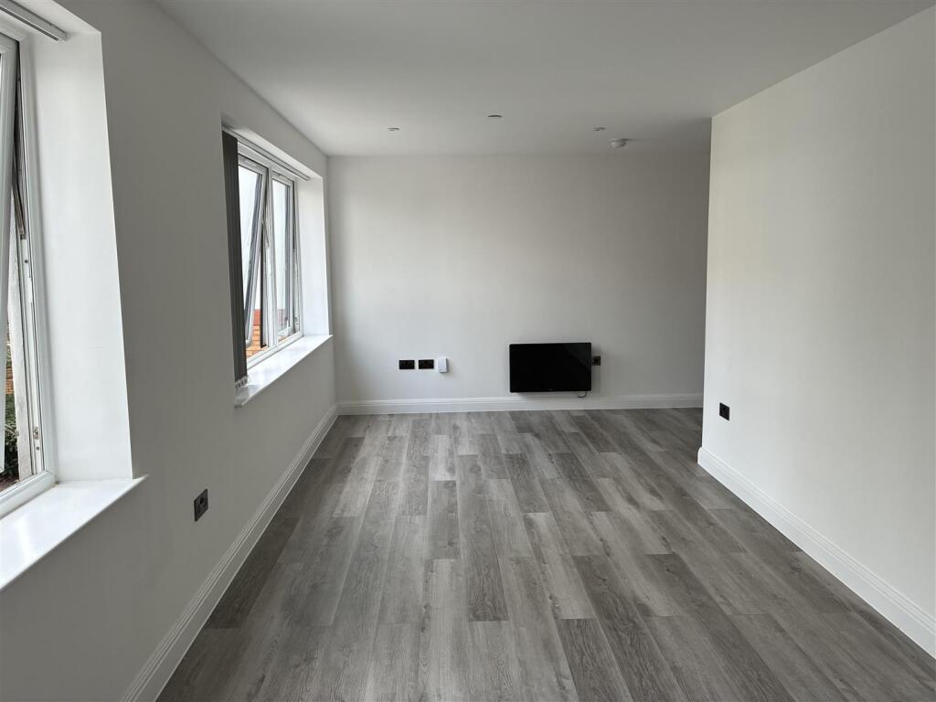 Open plan Lounge/Diner/Kitchen