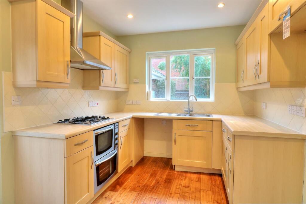 Jack Close 34 Kitch (Custom).jpg