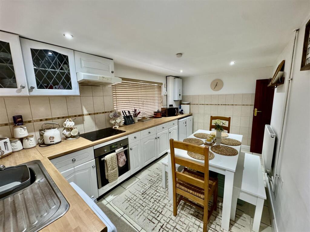 Dining Kitchen