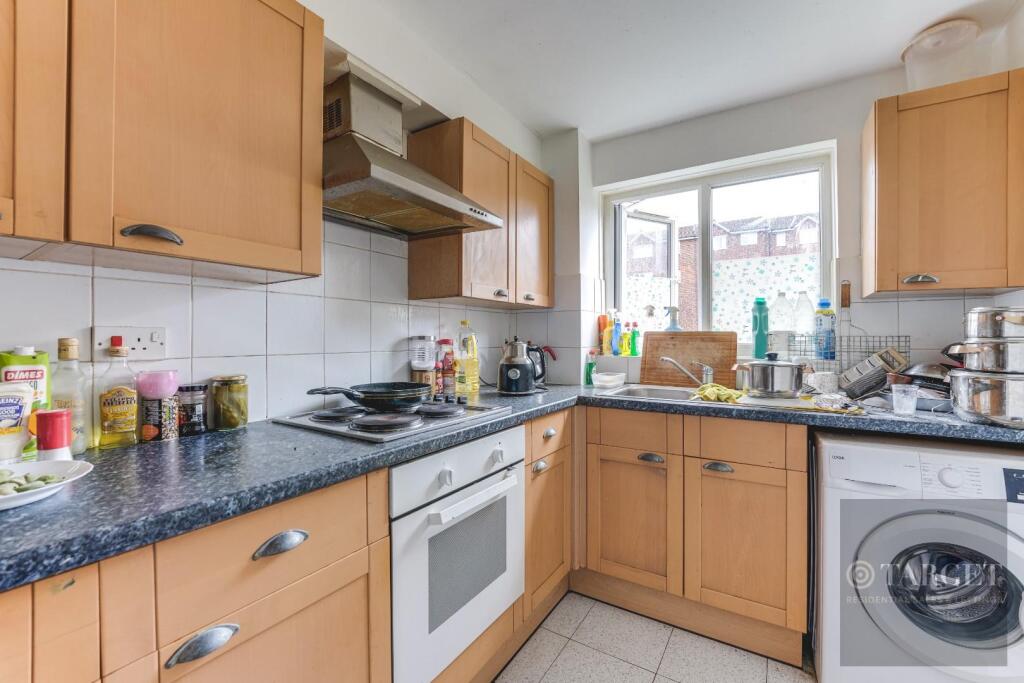 Linnet Close WM-4.jpg