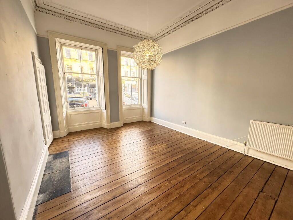 Bedroom 1 (2)