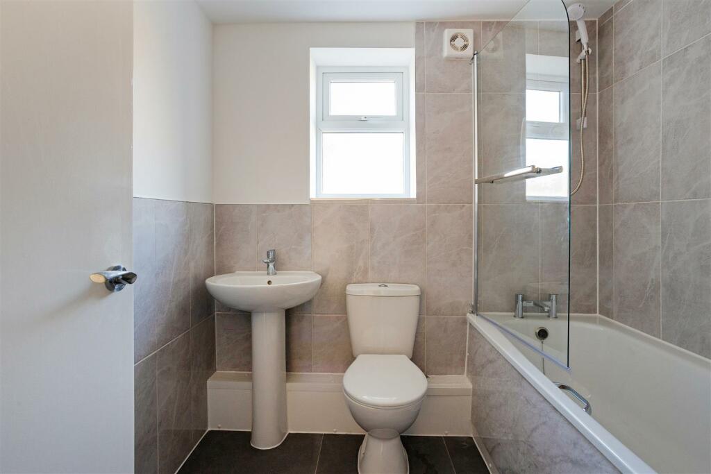 72 Brighton Road 310902 (6).jpg