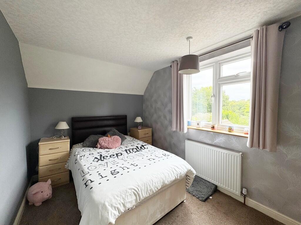 Bedroom (2)