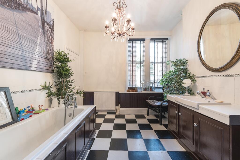 34-Hillfield-Park...