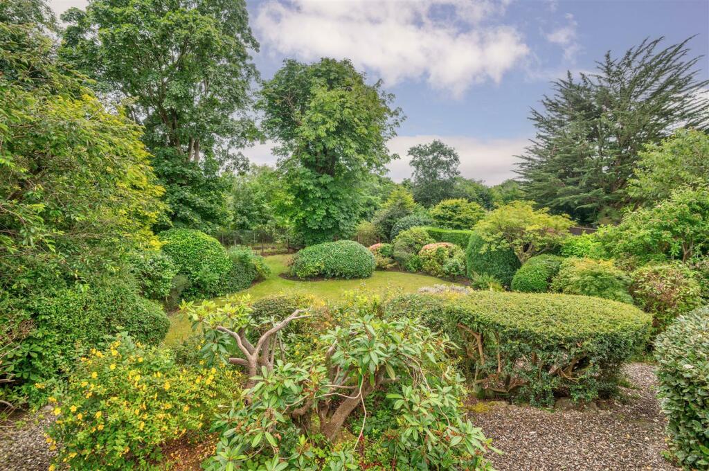 23 Seabourne Gardens Broughty Ferry-25.jpg