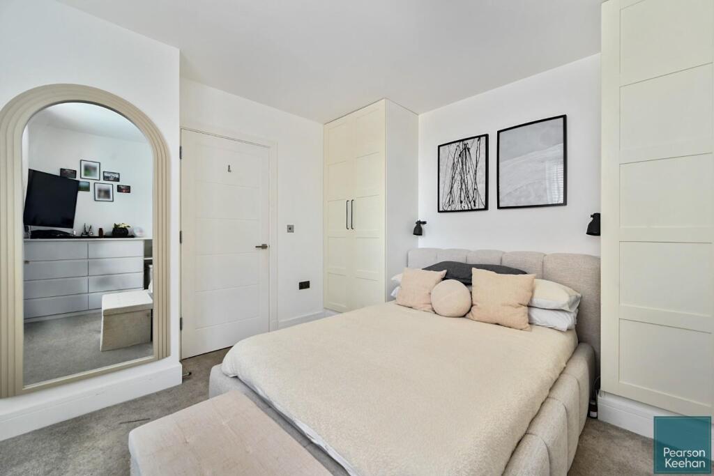 85 Drove Road, Portslade, BN41 (15).jpg