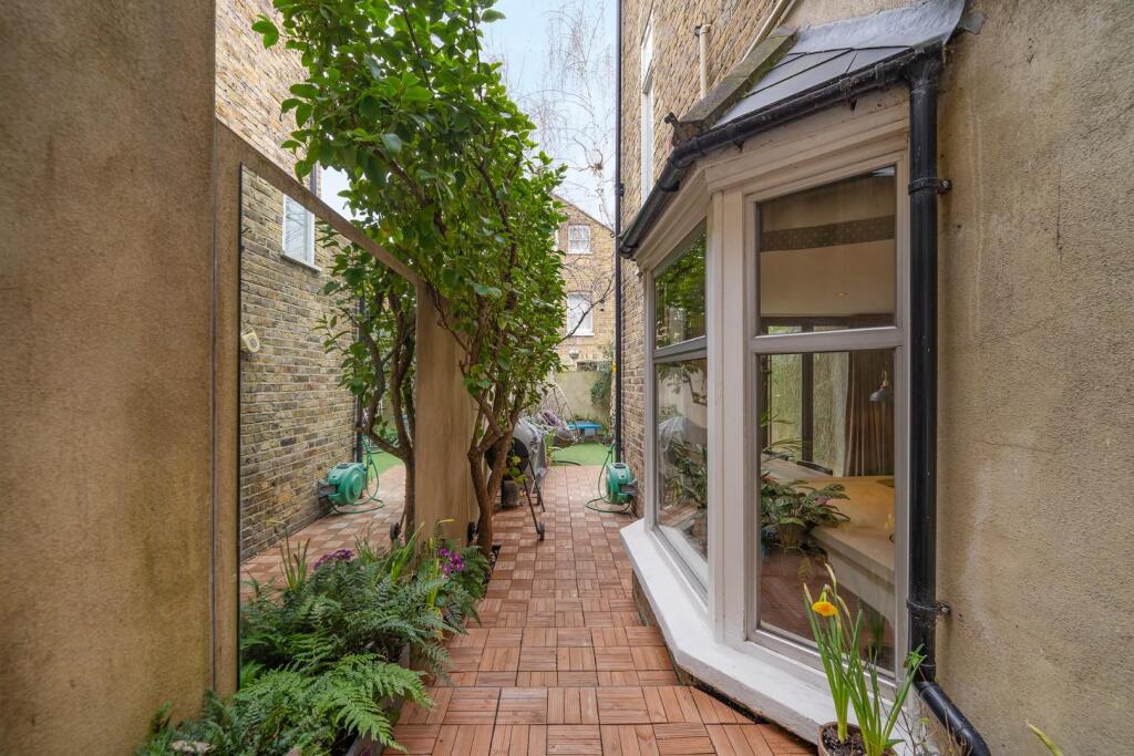 Garden (3).jpg
