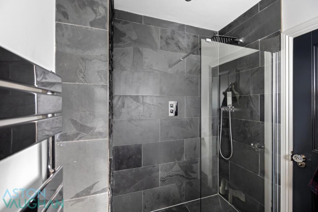 Valley Drive, 50-012.jpg