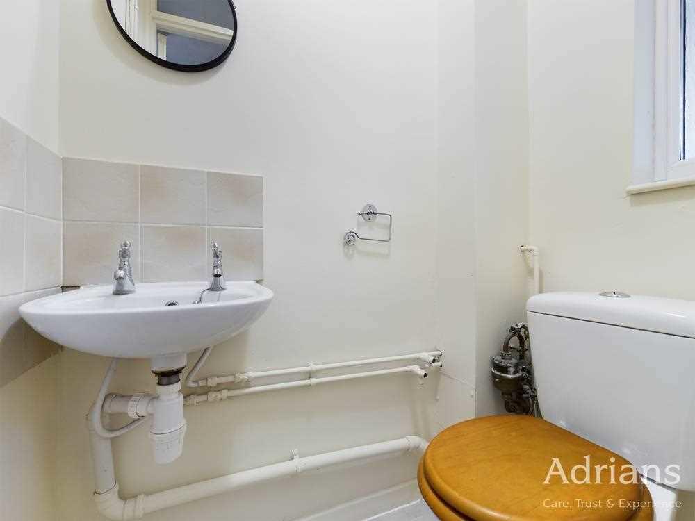 CLOAKROOM