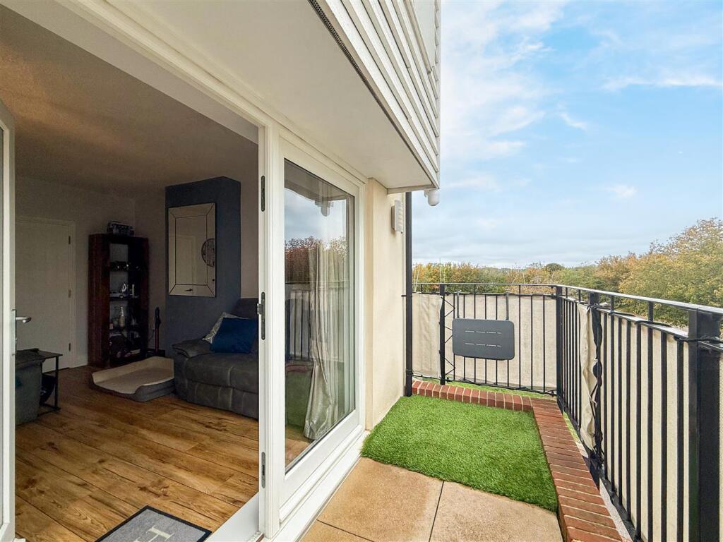balcony