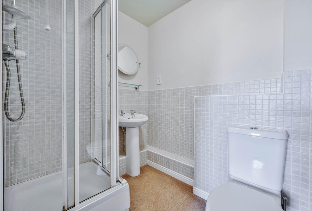 1311433-7-684c4e8...