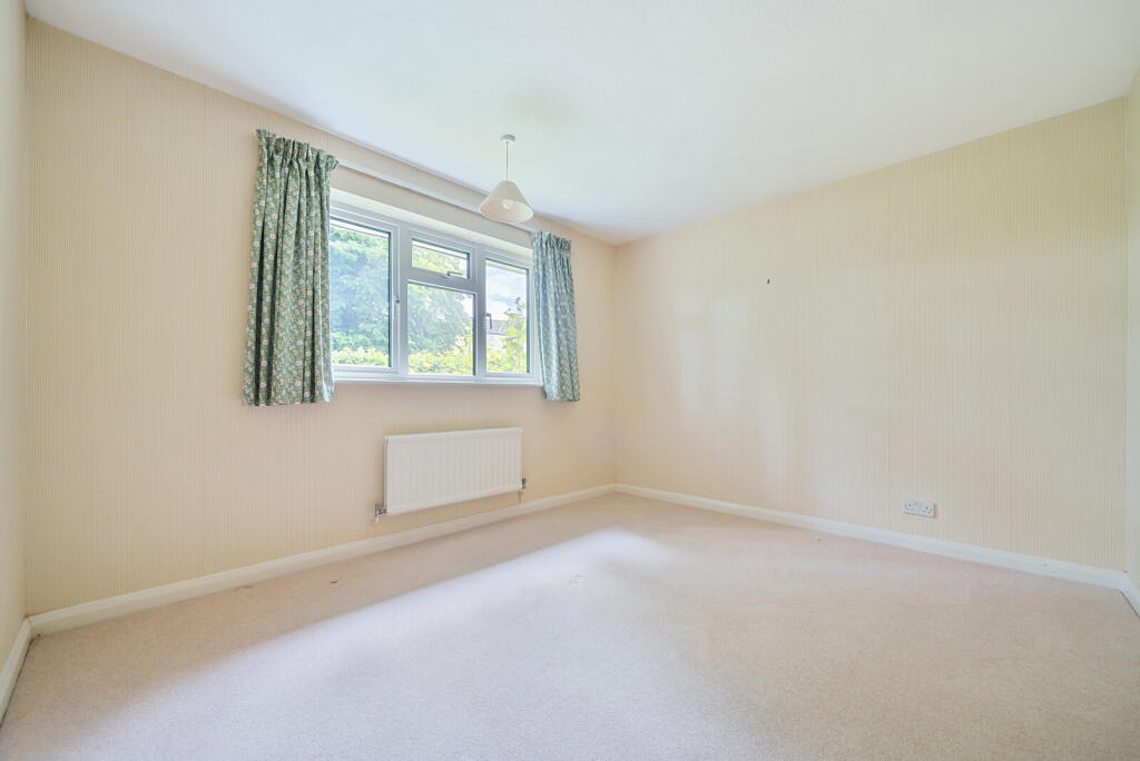 1303027-11-6842df...