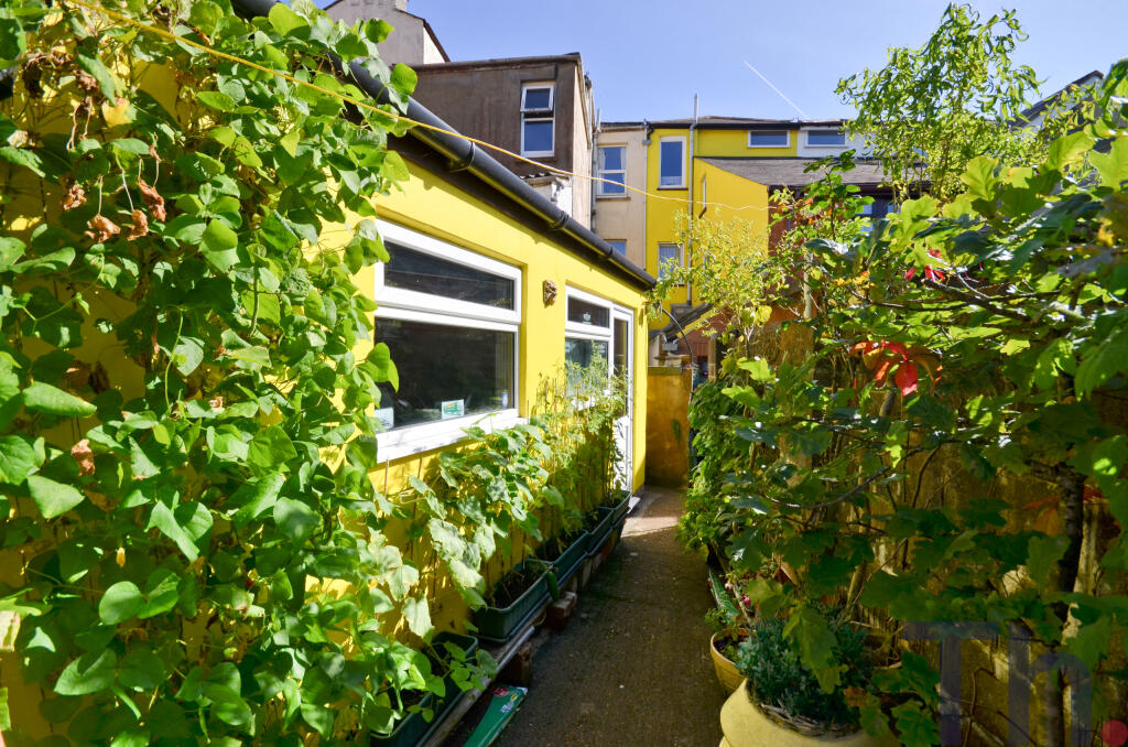 Rear Garden.JPG