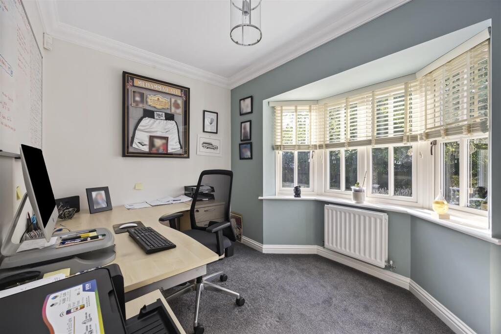 First Avenue 81 R Luff-025.JPG