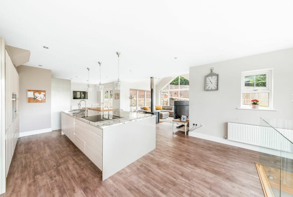OPEN PLAN LIVING DINING KITCHEN