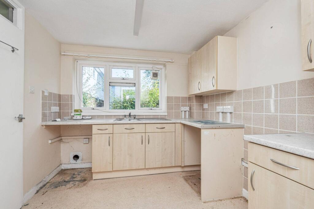 101 Aysgarth, Bracknell, Berkshire, RG12 8SF