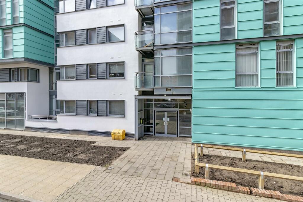 Exterior - 4.jpg