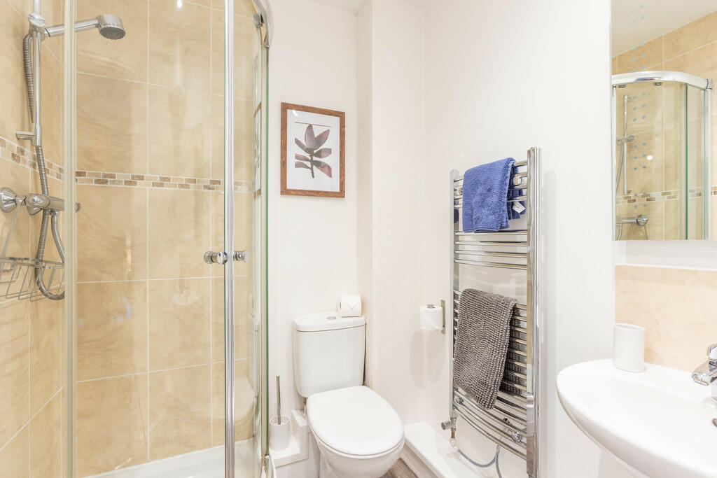 En-Suite Shower R...