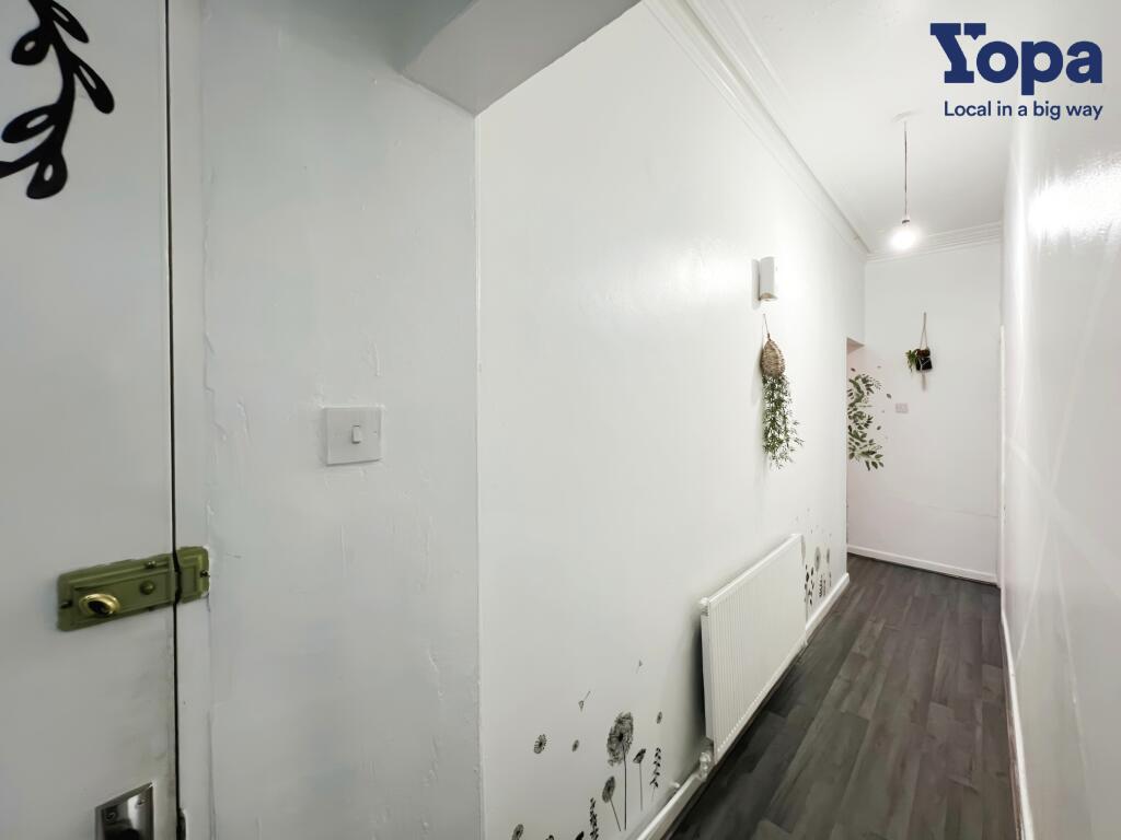 Entrance 20Hall