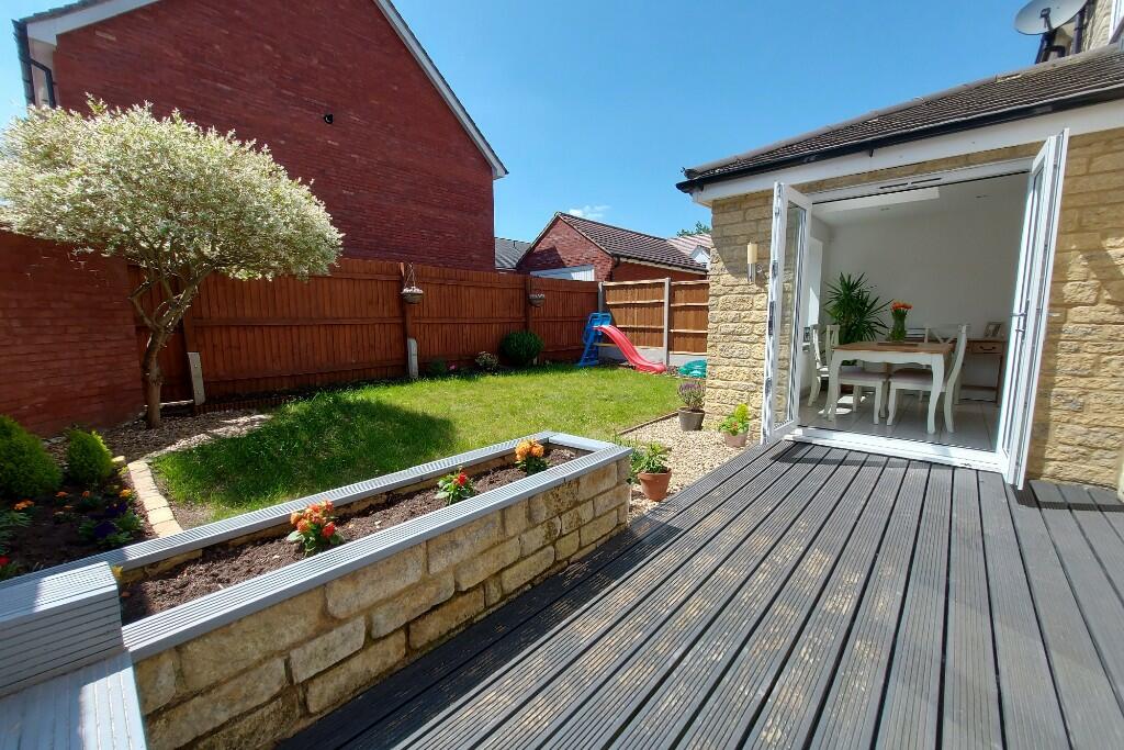 Sunny Garden 