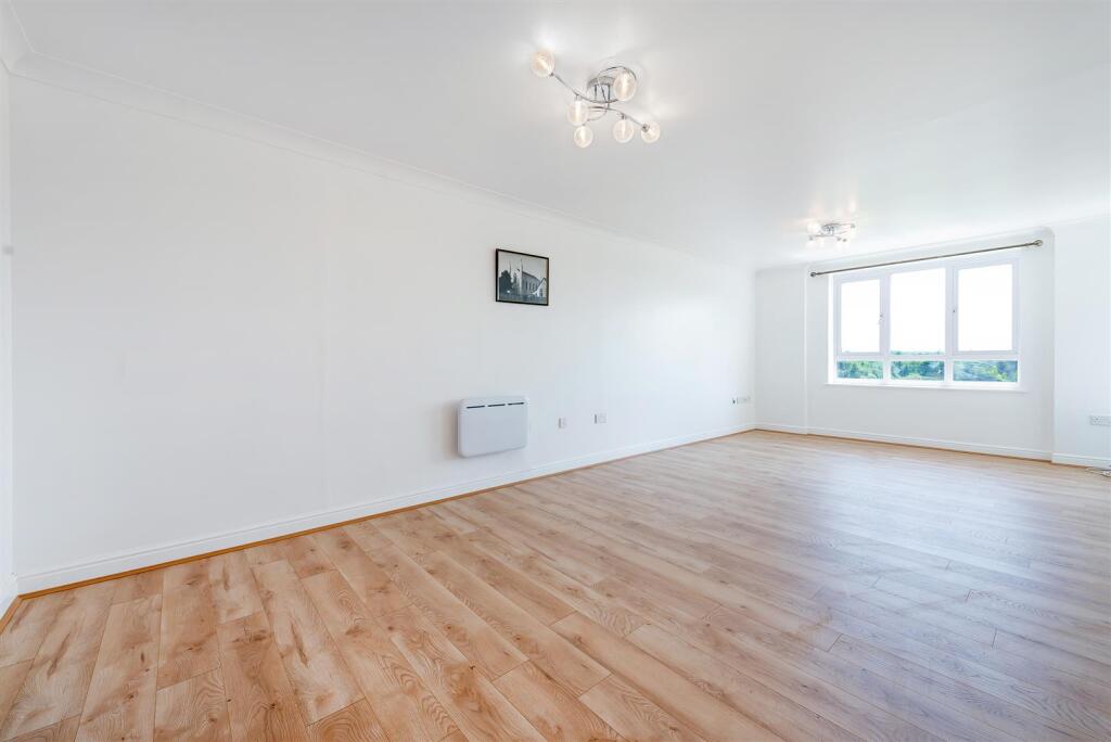 43108_hi_res (4).jpg