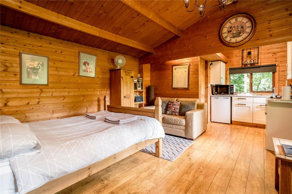 Log Cabin