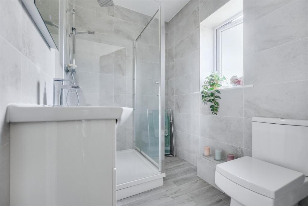 En Suite.jpeg