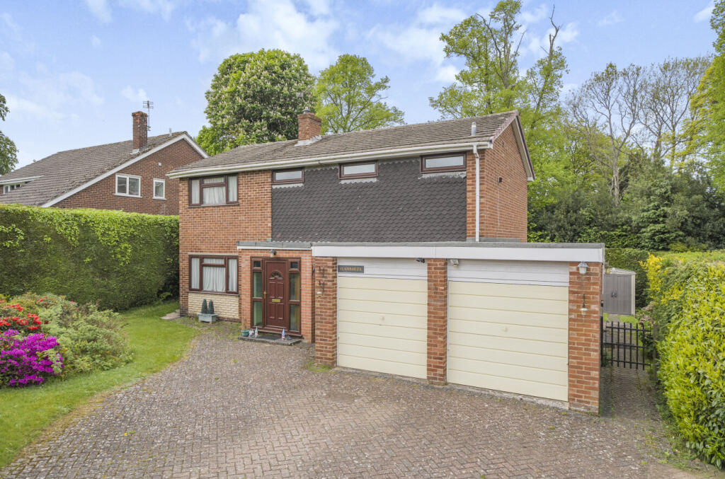 -681b6fcfc1ea6-l-17-6819198436f39-1284916-ARW-17 