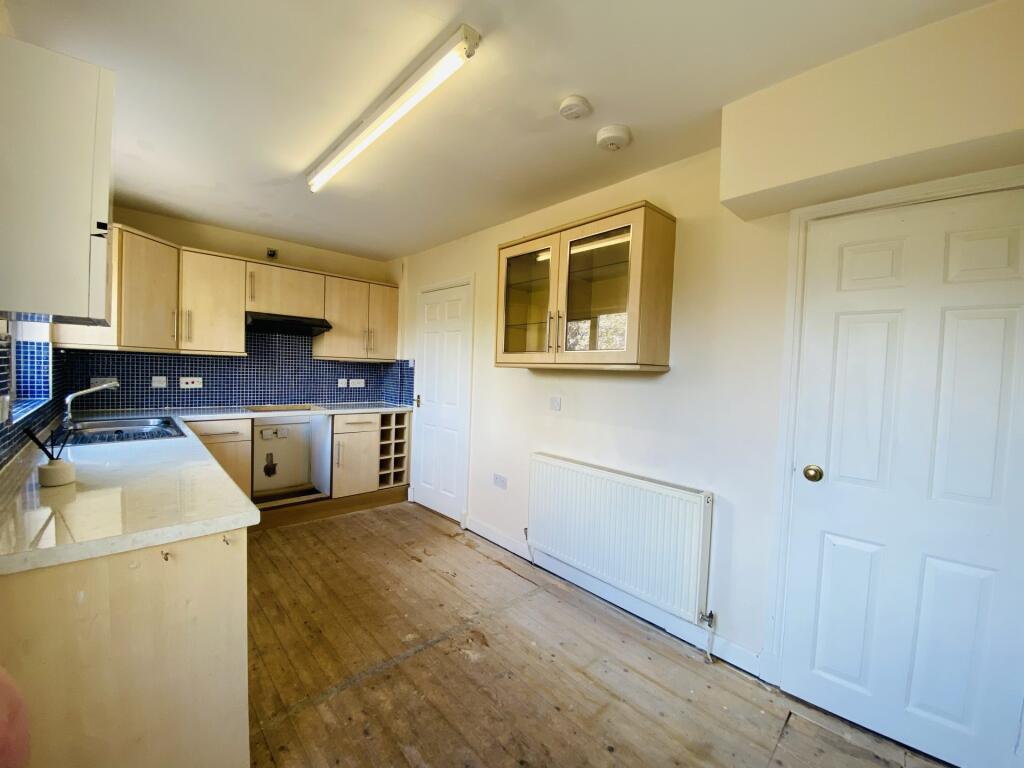 6 Jericho Place, Heathhall, DG1 3UU - Braidwoods S