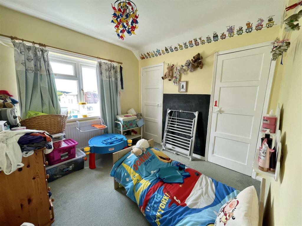 BEDROOM 3
