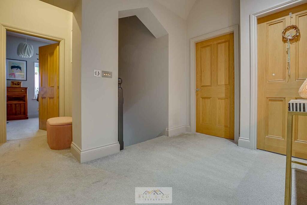Hallway 1.2