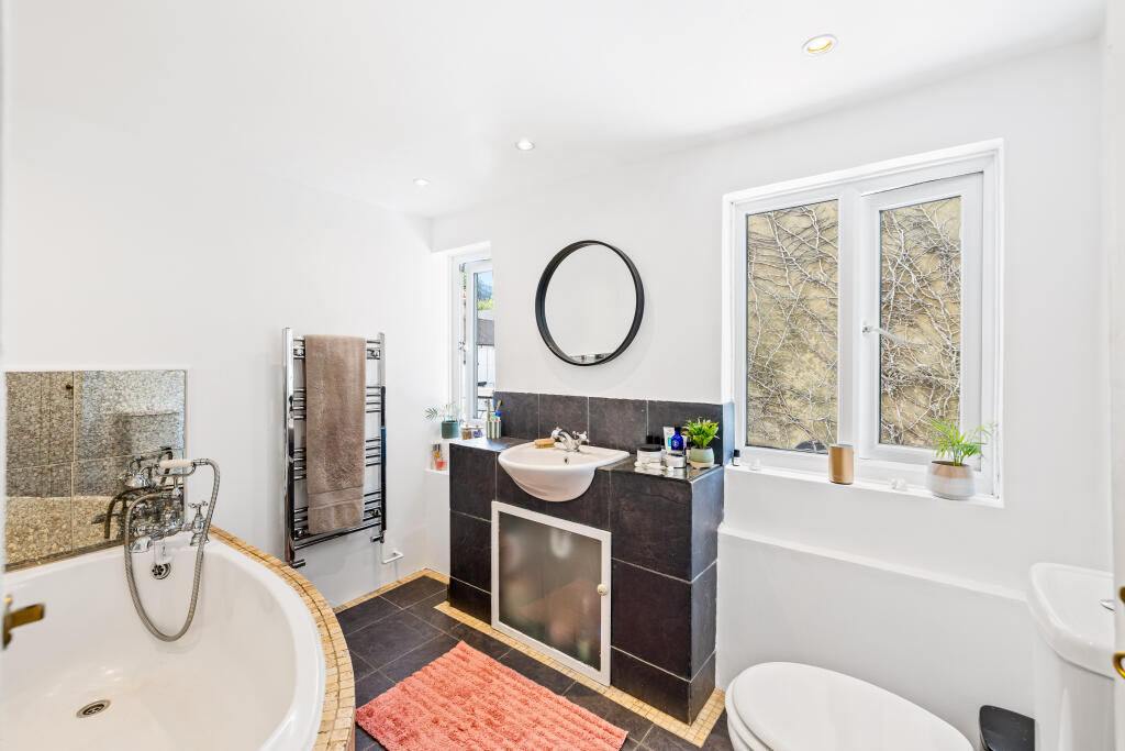 Image1 Less than 3MB-5.jpg