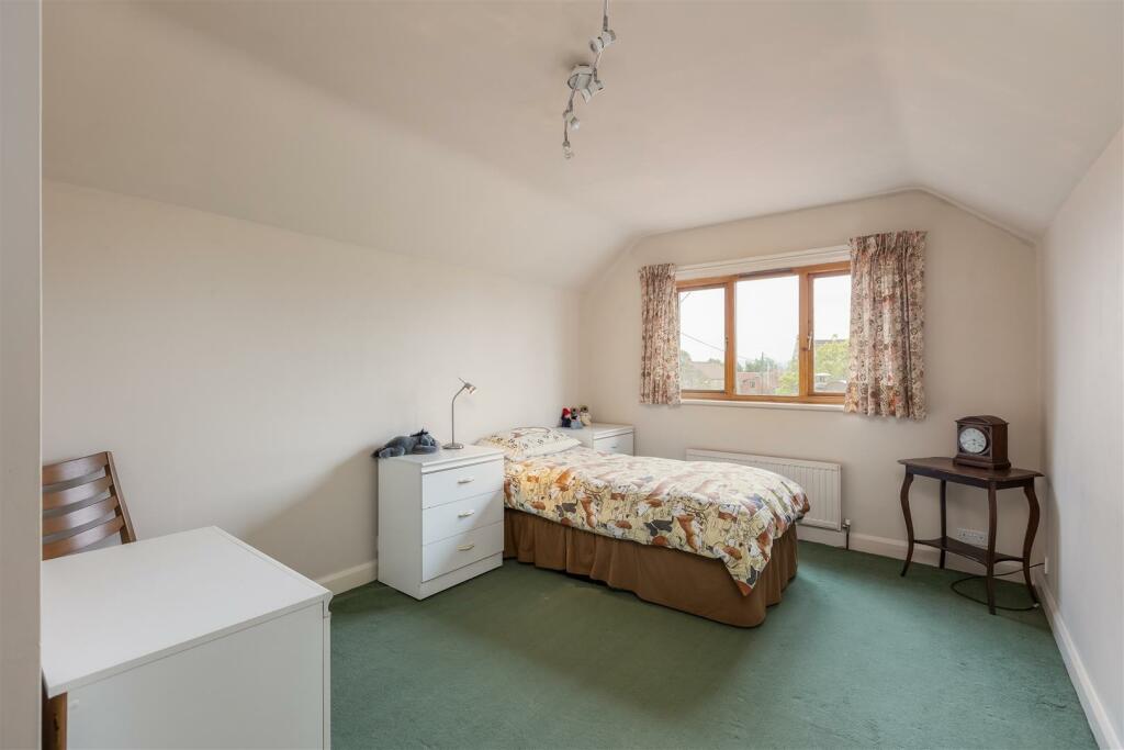 Waterways Bedroom 3-1.jpg