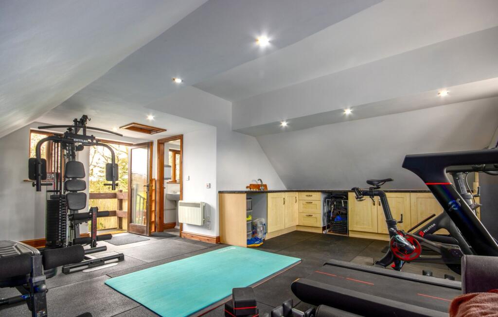 Annexe - Gym/ Studio