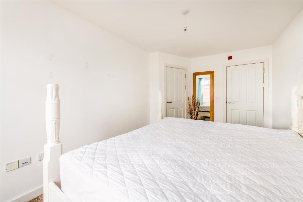 Flat 3, Newick Road-11.jpg