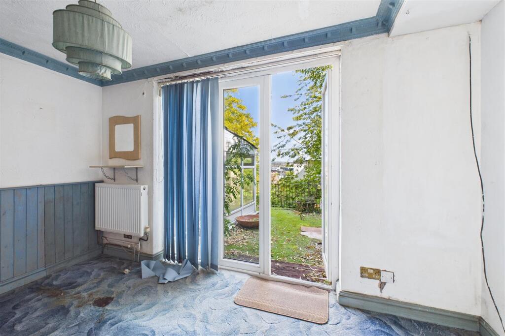 Garden Maisonette, 17 Somerset Street, Kingsdown, 