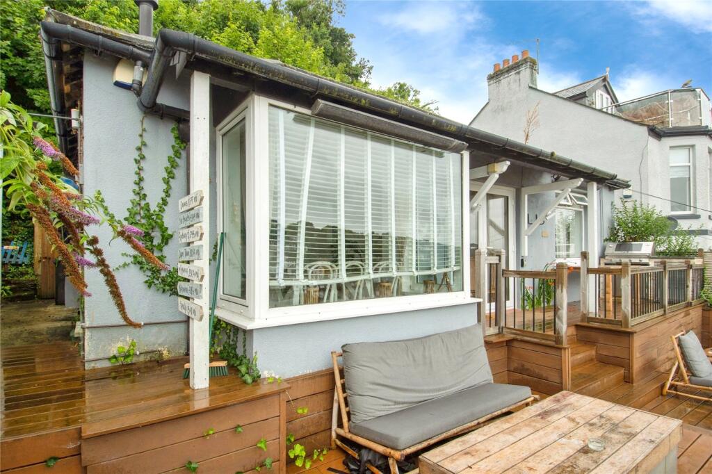Bungalow