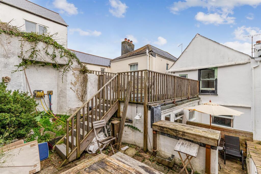 A07 - 27 Newcomen Road, Dartmouth - 251028.jpg