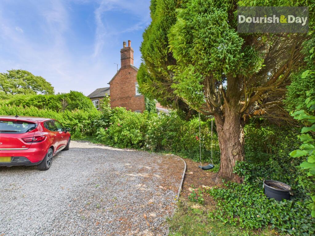 Garden &amp; Driveway