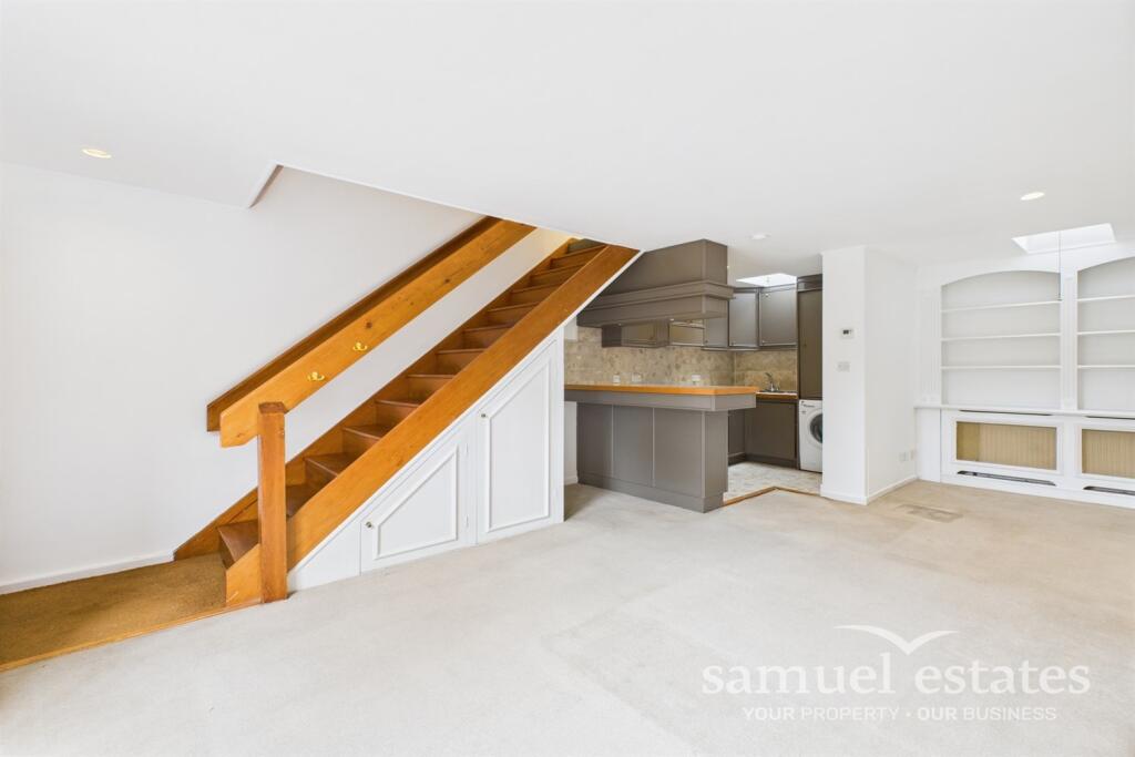 Living Room / Kitche