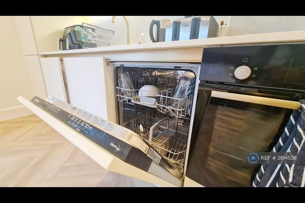 Dish Washer