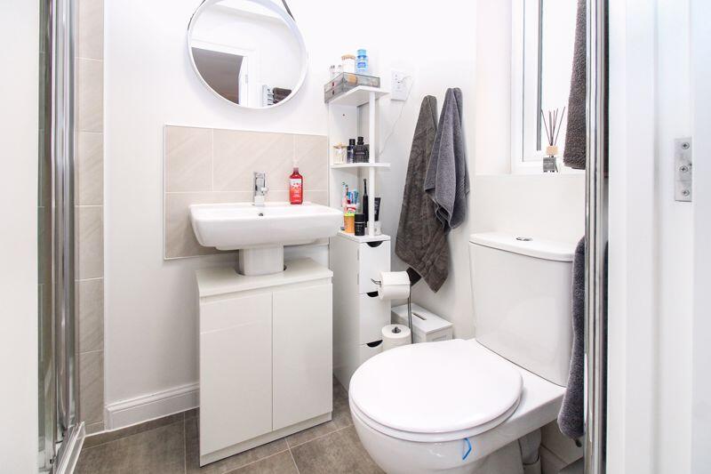 Bedroom One En-Suite