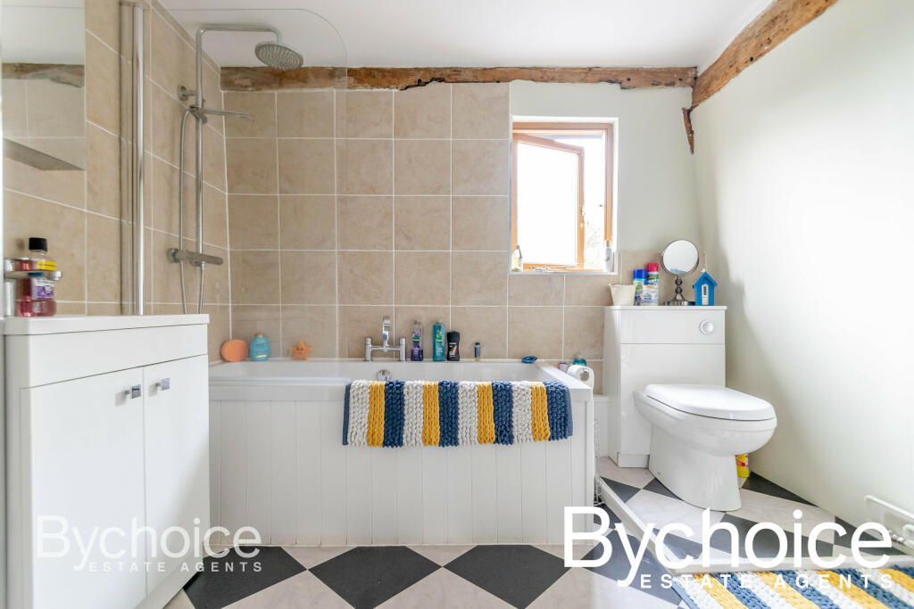 Plough House (Bathroom)