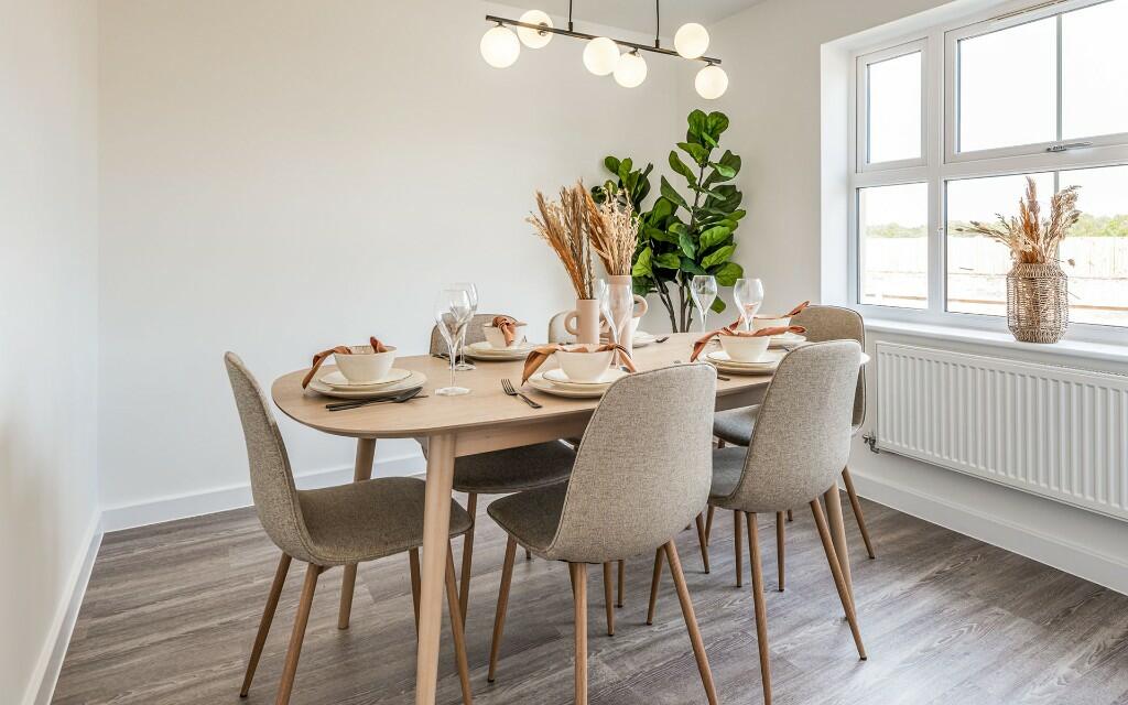 Similar Show Home