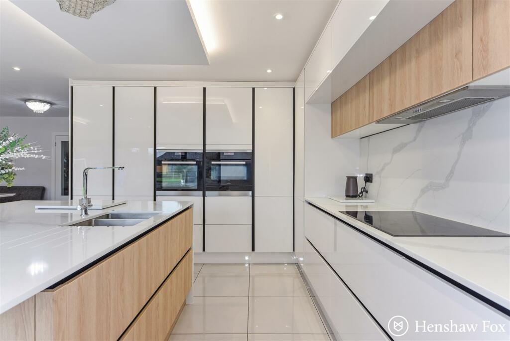 Ph4_5626839 - Copy.jpg