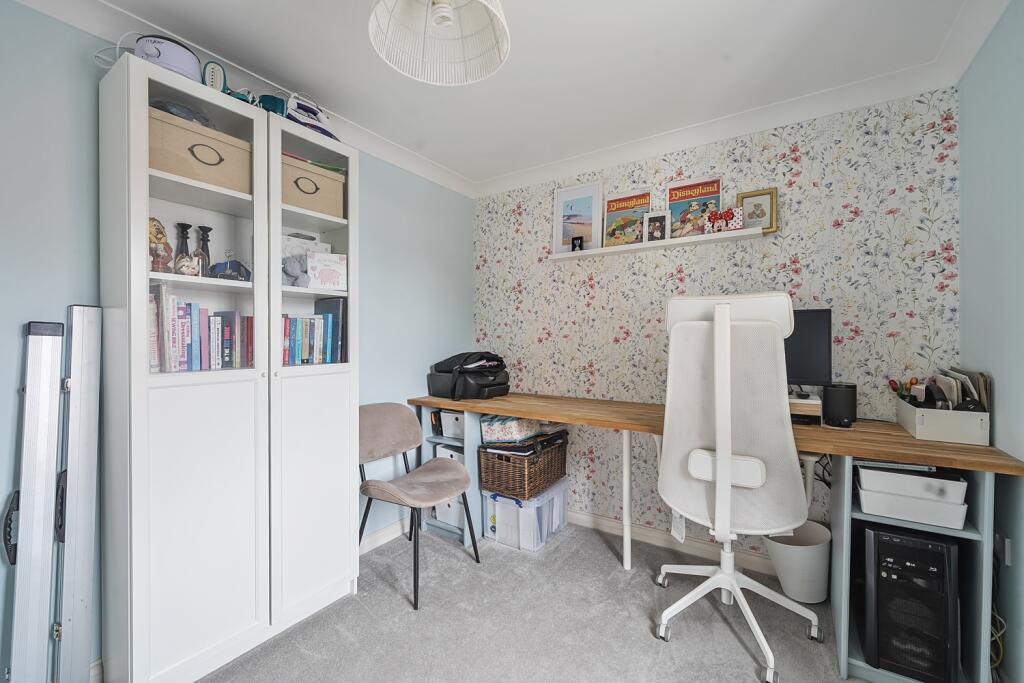 1309258-21-684aa248b6929