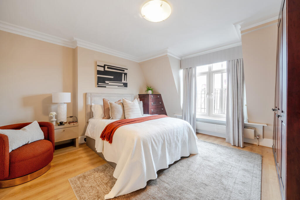 Principle Bedroom