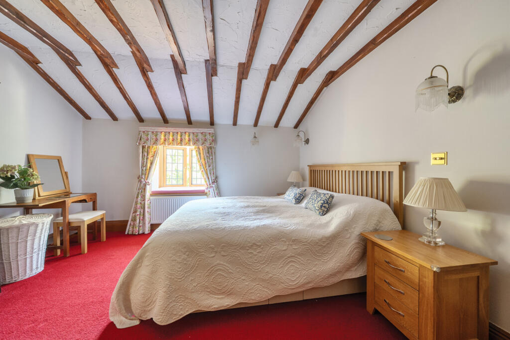 1336674-12-689b2d...